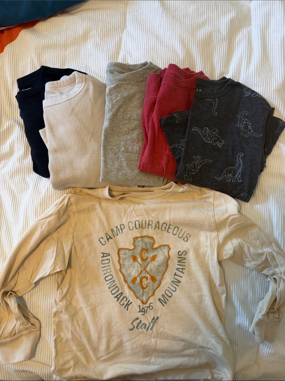Kids Long Sleeve Tee Bundle - size XS (4-5)